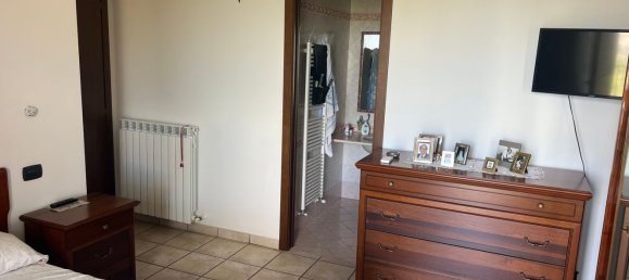 5 rooms House in Maltignano, Italy No. 292893 4