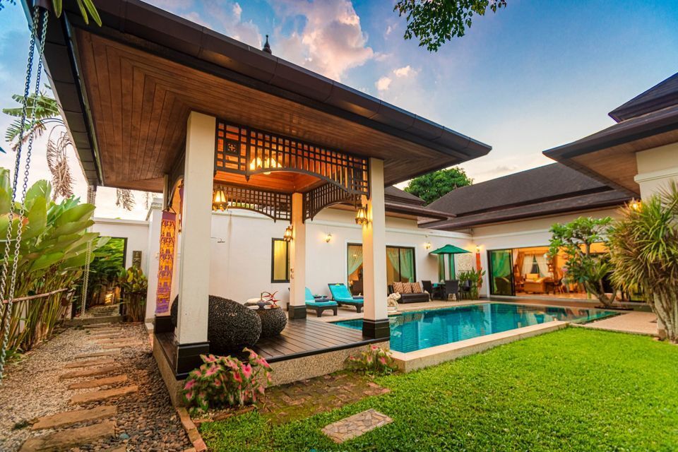 3 bedrooms Villa in Phuket, Thailand No. 68280