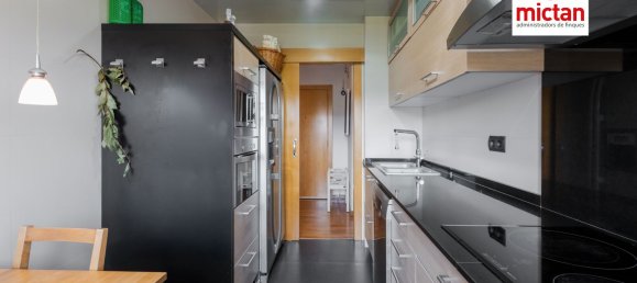 Penthouse T3 em Cornella De Llobregat, Spain N.º 153993 10