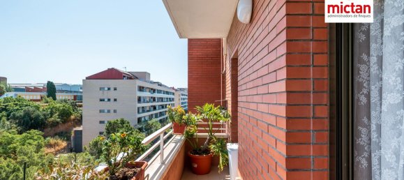 Penthouse T3 em Cornella De Llobregat, Spain N.º 153993 17
