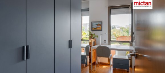 Penthouse T3 em Cornella De Llobregat, Spain N.º 153993 12