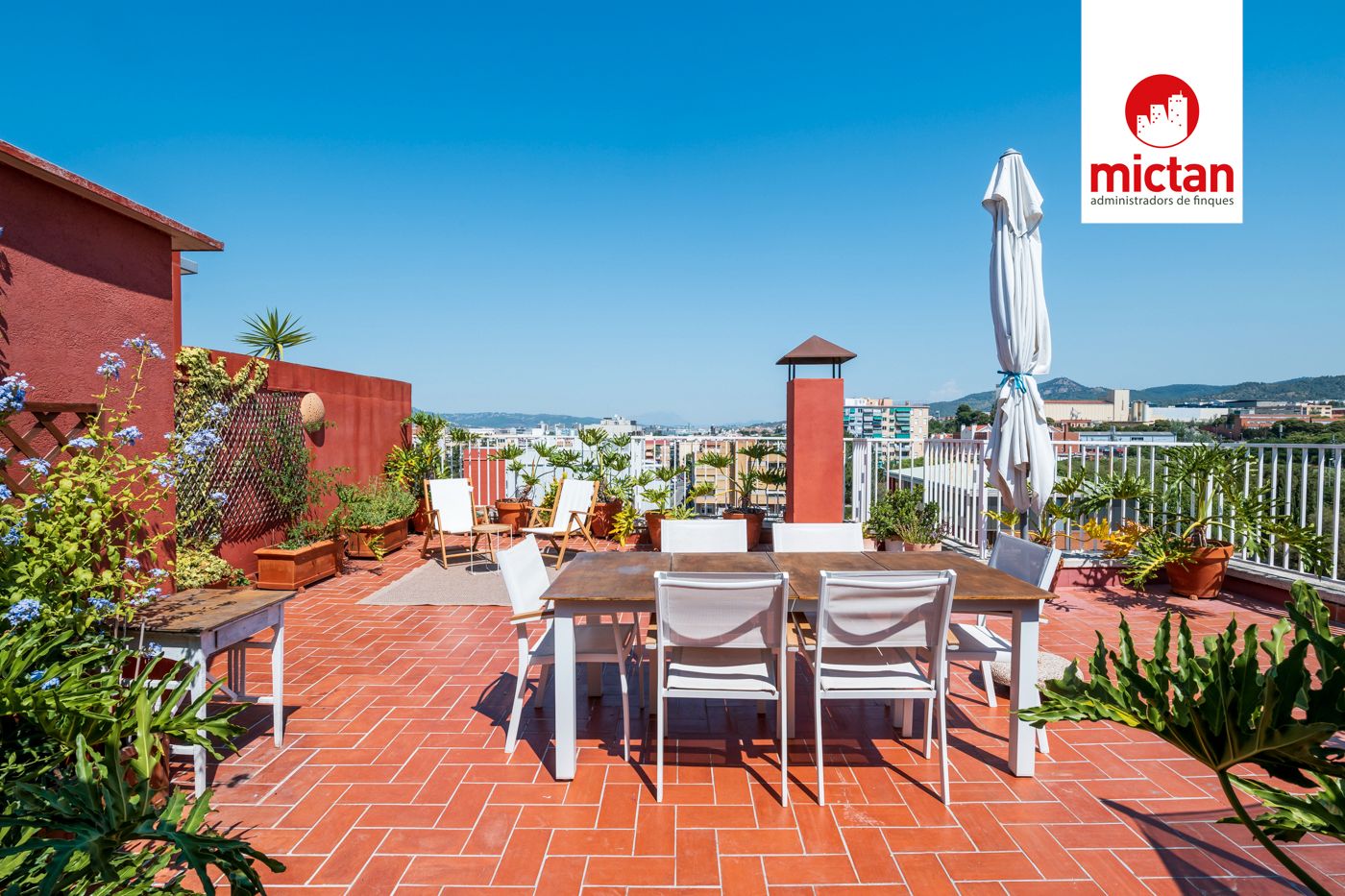 Penthouse T3 em Cornella De Llobregat, Spain N.º 153993