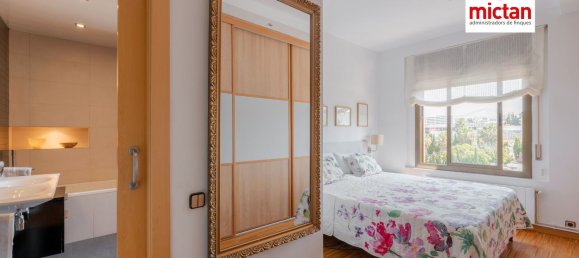 Penthouse T3 em Cornella De Llobregat, Spain N.º 153993 18