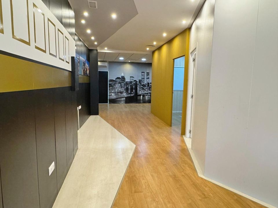 3 Schlafzimmer Gewerbliche Immobilie in Guardamar del Segura, Spain, Nr. 184623