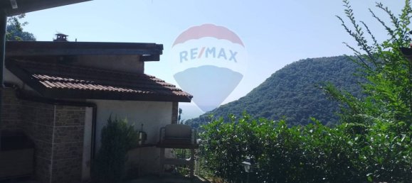 2 rooms Apartment in Cittiglio, Italy No. 67881 5
