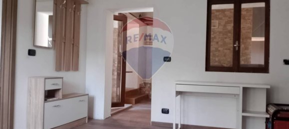 2 rooms Apartment in Cittiglio, Italy No. 67881 7