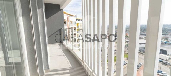 3 bedrooms Duplex in Corroios, Portugal No. 230434 4