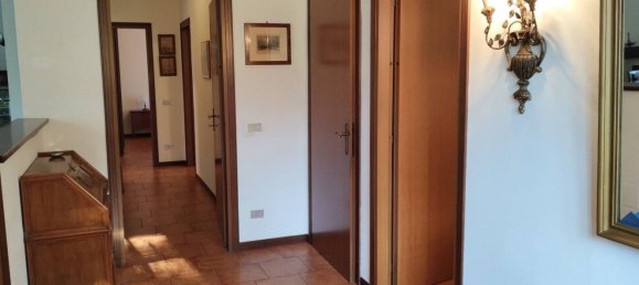 3غرفة شقة في Scanzorosciate, Italy رقم 238038 7