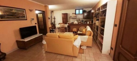 5 rooms House in Salassa, Italy No. 47132 4