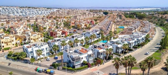 2 bedrooms Penthouse in Torrevieja, Spain No. 133342 32