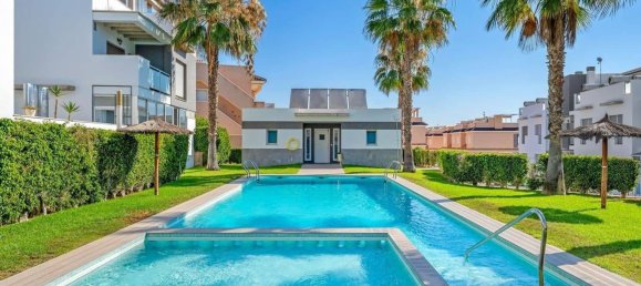 2 bedrooms Penthouse in Torrevieja, Spain No. 133342 25