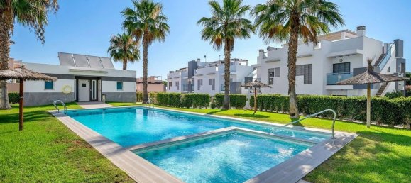 2 bedrooms Penthouse in Torrevieja, Spain No. 133342 26