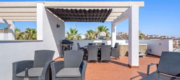 2 bedrooms Penthouse in Torrevieja, Spain No. 133342 22