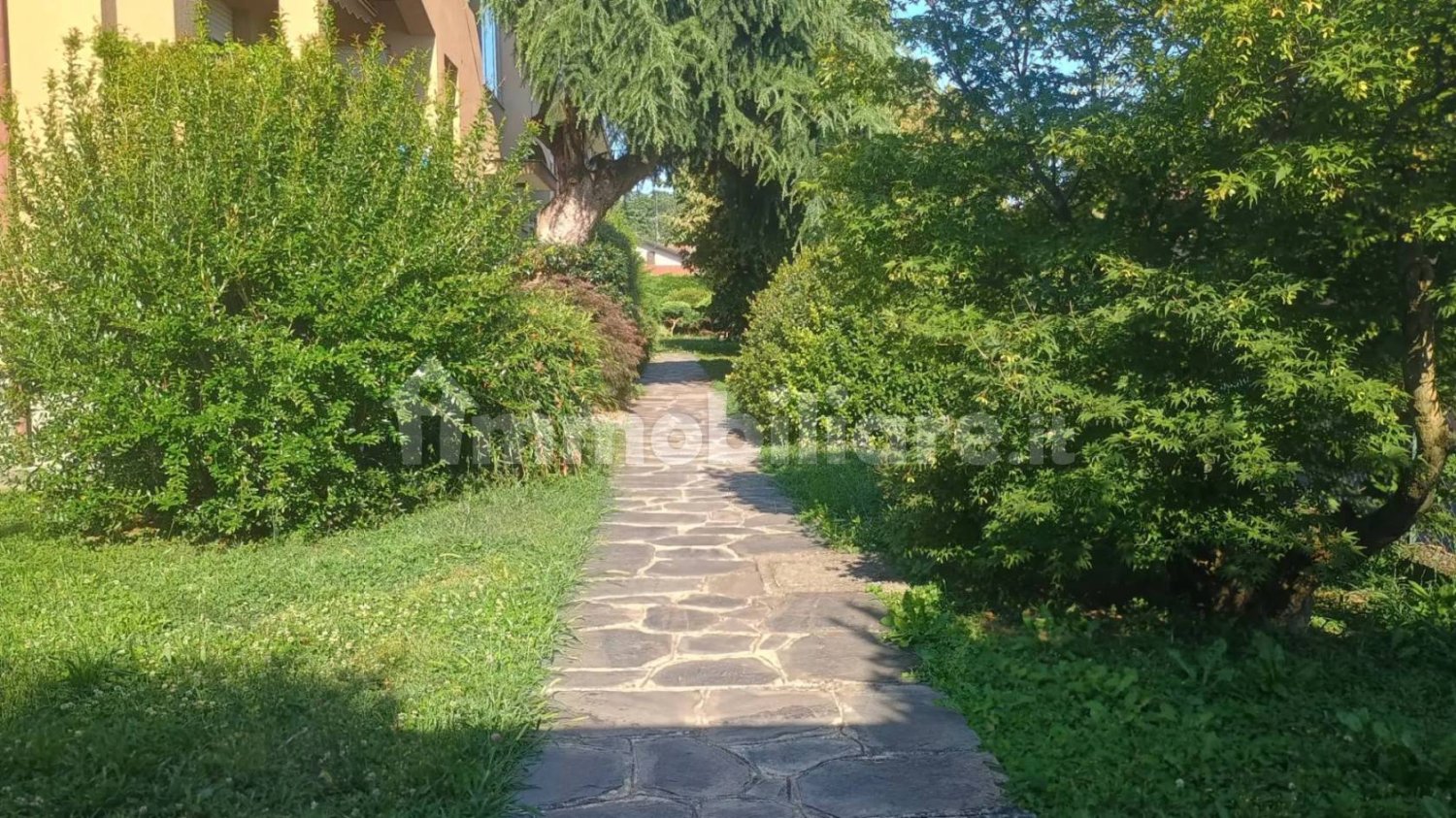 2 غرف نوم شقة في Sesto Calende, Italy رقم 283473