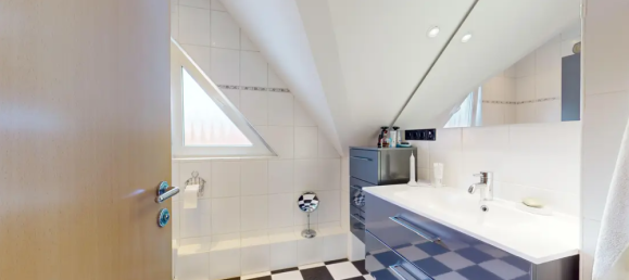 8 rooms Townhouse in Offenbach, Germany No. 328771 2