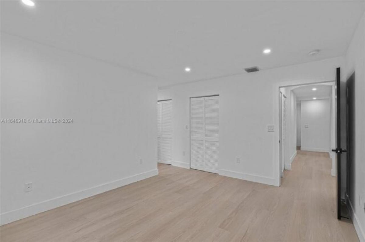 4 bedrooms House in Miami, USA No. 322146