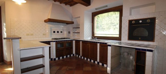 8غرفة منزل في Monteriggioni, Italy رقم 135560 35