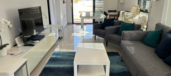 Casa de 4 dormitorios en Alicante, Spain No. 10153 4