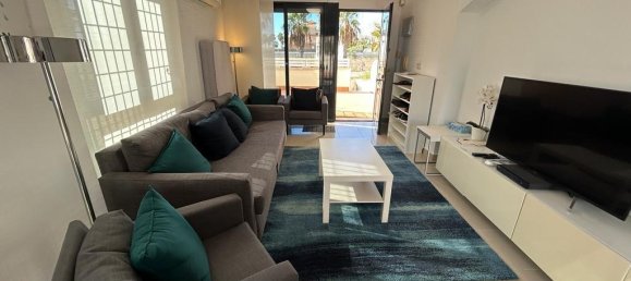 Casa de 4 dormitorios en Alicante, Spain No. 10153 3