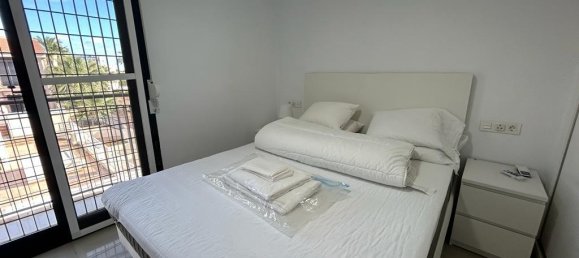 Casa de 4 dormitorios en Alicante, Spain No. 10153 7