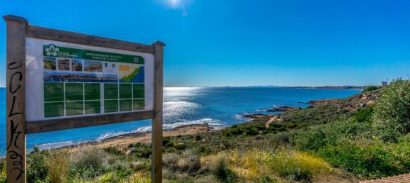 Casa de 4 dormitorios en Alicante, Spain No. 10153 22