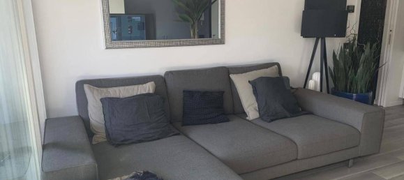 1 bedroom Apartment in Como, Italy No. 188149 4