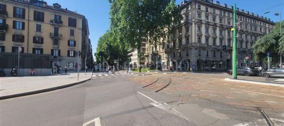 60m² Commercial property in Milan, Italy No. 333268 15