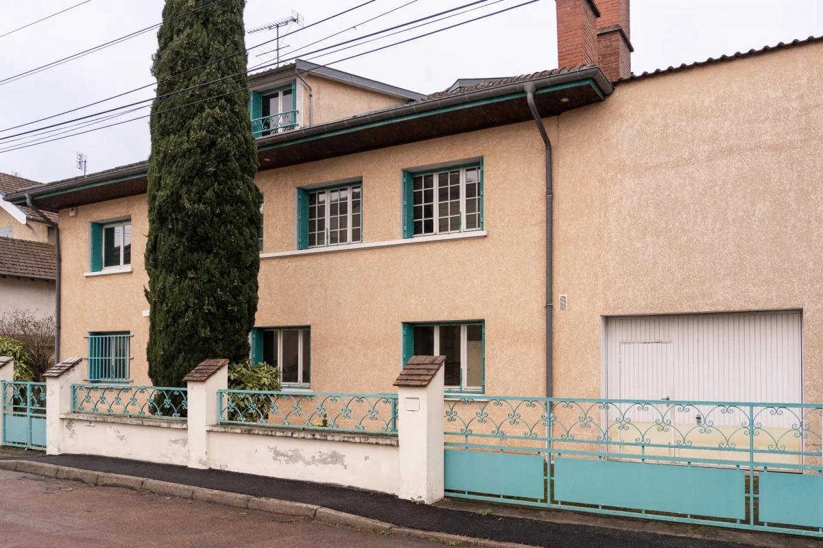 Таунхаус с 3 спальнями в Шарне-ле-Макон, Франция № 49016