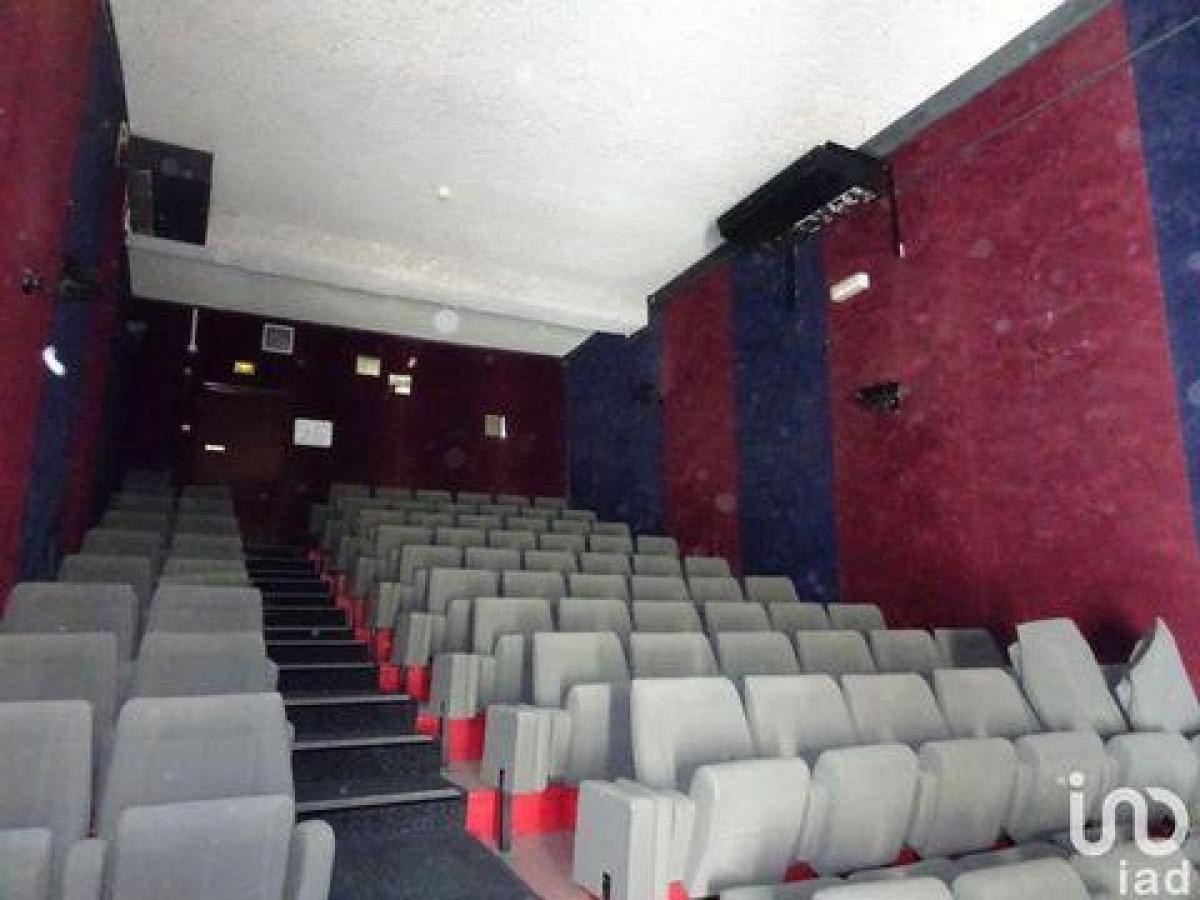 Condominio de 3 dormitorios en Aubenas, France No. 37339