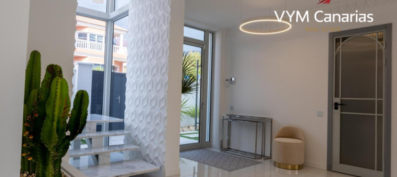 5 bedrooms Villa in Ampliacion los Olivos, Spain No. 12282 12