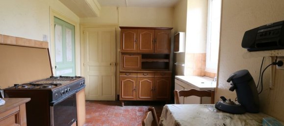 2 bedrooms House in Sully, France No. 66458 3