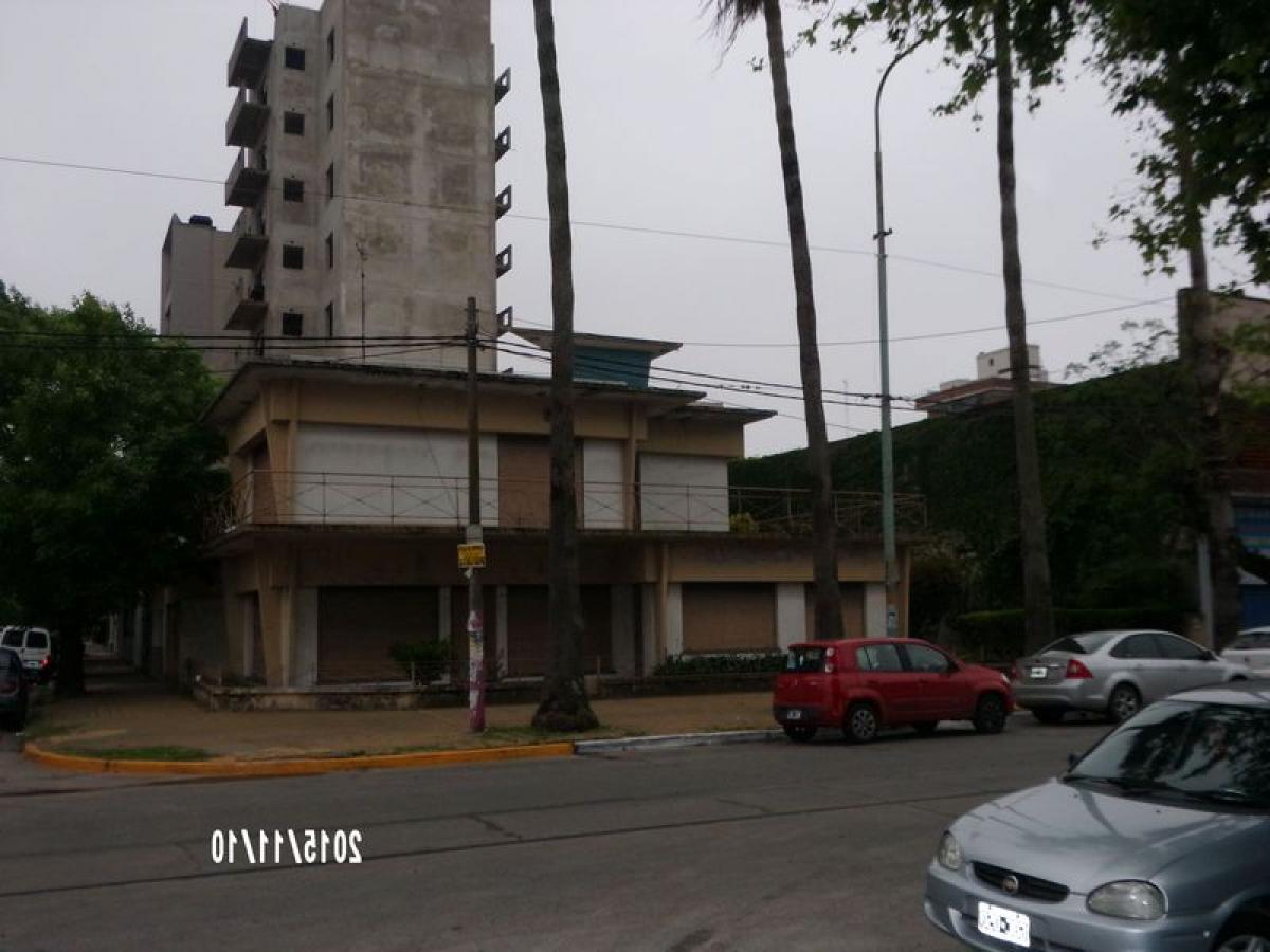 4 Schlafzimmer Haus in Quilmes, Argentina, Nr. 82695