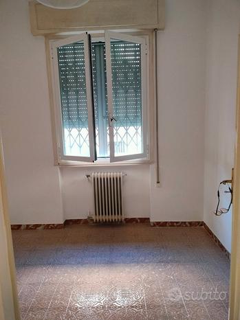Apartamento de 3 habitaciónes en Faenza, Italy No. 275912