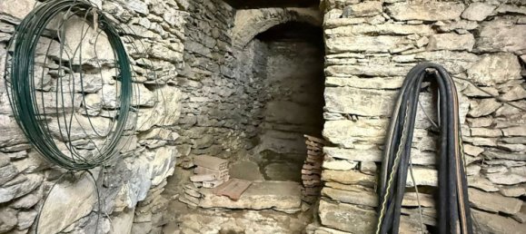 9 Schlafzimmer Haus in Casanova Lerrone, Italy, Nr. 380176 28