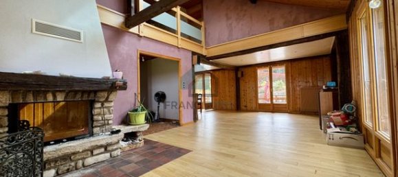 4 bedrooms House in Doubs, France No. 307588 3