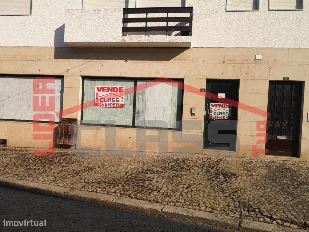  عقار تجاري في Freixo de Espada a Cinta, Portugal 150متر مربع رقم 225119