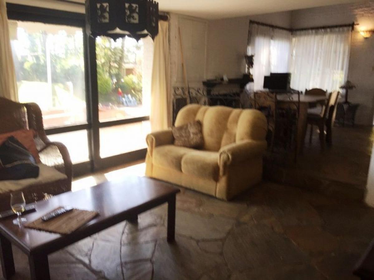 4 bedrooms House in Maldonado, Uruguay No. 3252