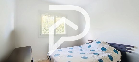 Casa de 3 dormitorios en Saint-Lubin-des-Joncherets, France No. 50268 3