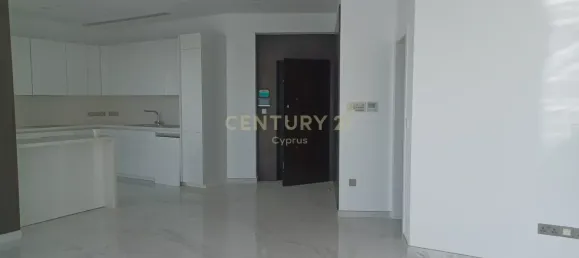 3 bedrooms Apartment in Agios Tychonas, Cyprus No. 5536 10