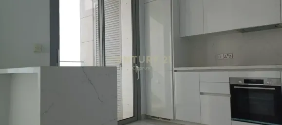 3 bedrooms Apartment in Agios Tychonas, Cyprus No. 5536 3