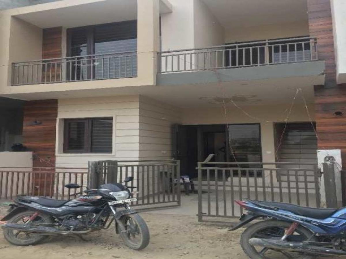 2 bedrooms House in Mohali, India No. 11298