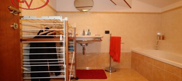 6 rooms Villa in Montevarchi, Italy No. 234384 32
