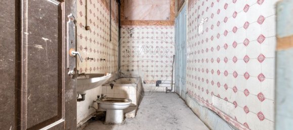 4 غرف نوم منزل في Porto, Portugal رقم 22935 12