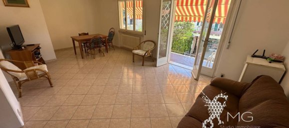 2 bedrooms Apartment in Rosignano Marittimo, Italy No. 307931 3