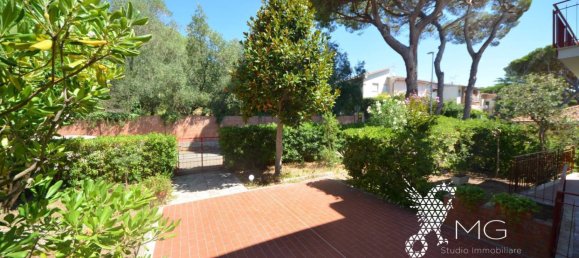 2 bedrooms Apartment in Rosignano Marittimo, Italy No. 307931 2