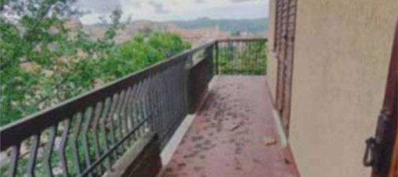 6 rooms Apartment in Verzino, Italy No. 35050 20