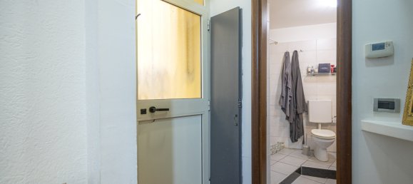 Apartamento de 2 dormitorios en Trieste, Italy No. 322721 2