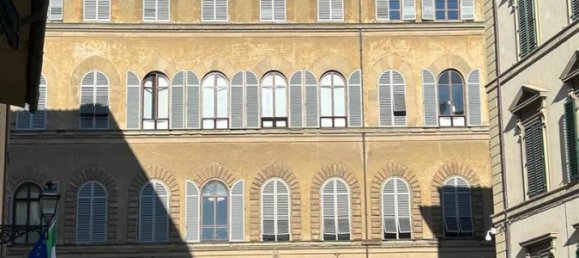 3 bedrooms Apartment in Florence, Italy No. 238773 9