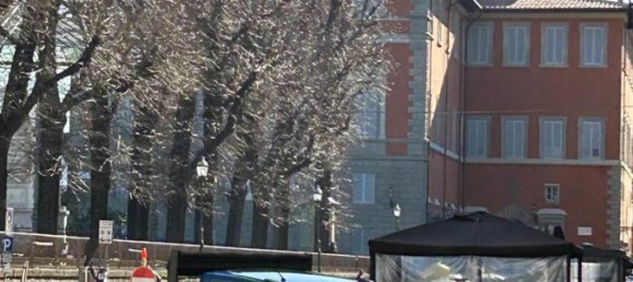 3 bedrooms Apartment in Florence, Italy No. 238773 7