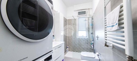 Apartamento de 3 divisões em Rozzano, Italy N.º 4591 19